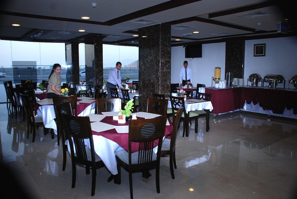 Hotel Diwan Al Amir Khasab Exterior foto